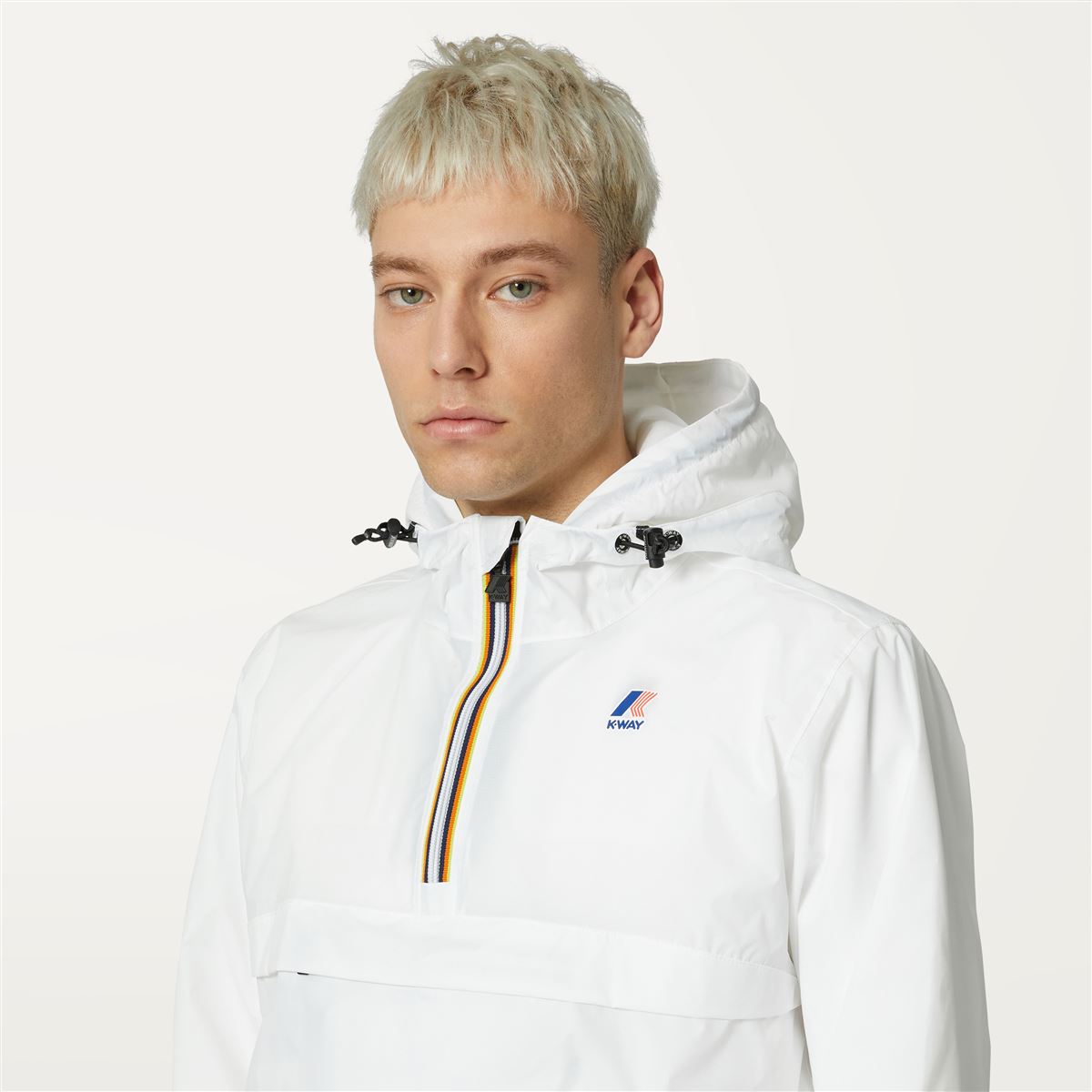 Leon - Veste de pluie compressible à quart de zip en blanc