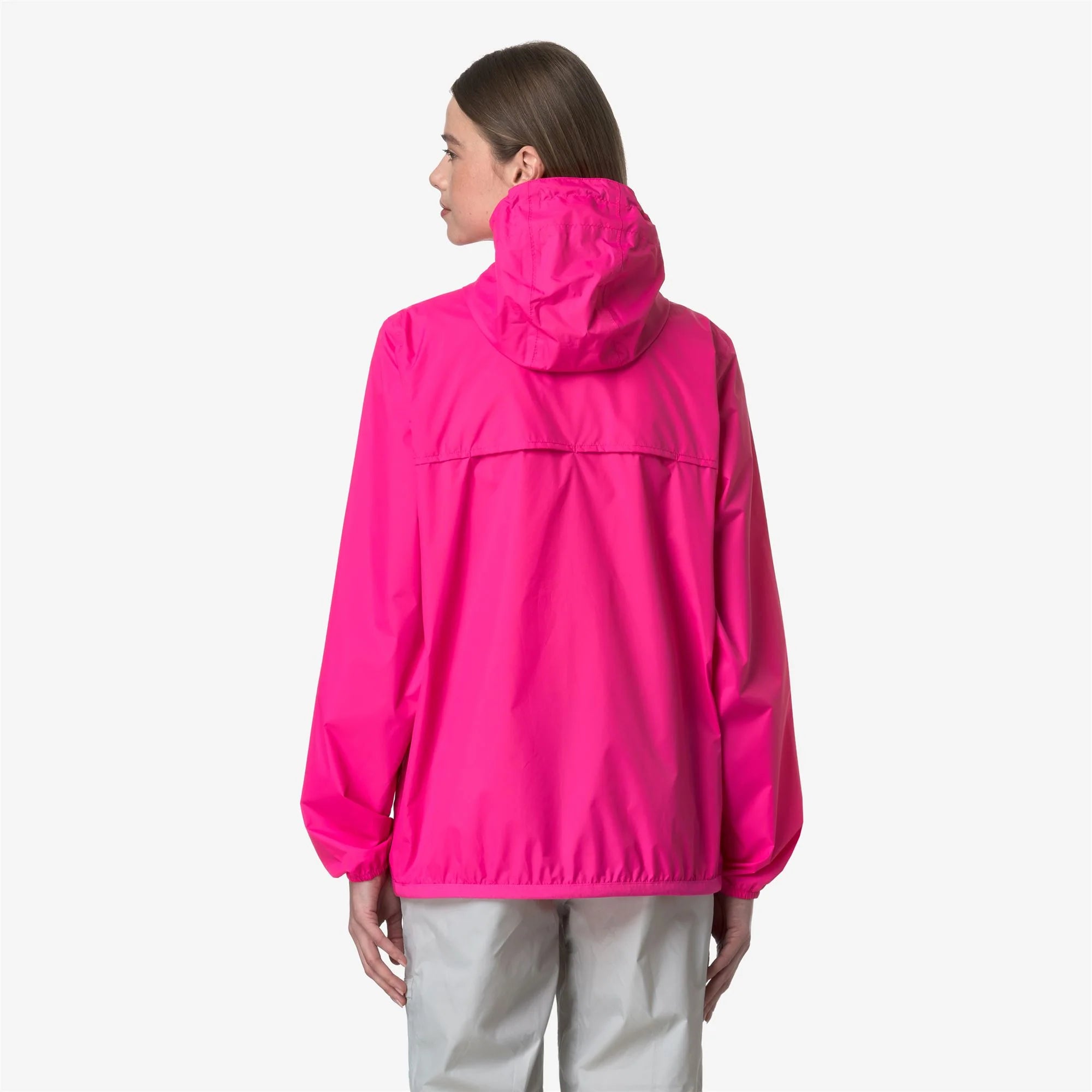 Le Vrai 4.0 Claude - Unisex Packable Full Zip Waterproof  Rain Jacket in Pink Intense