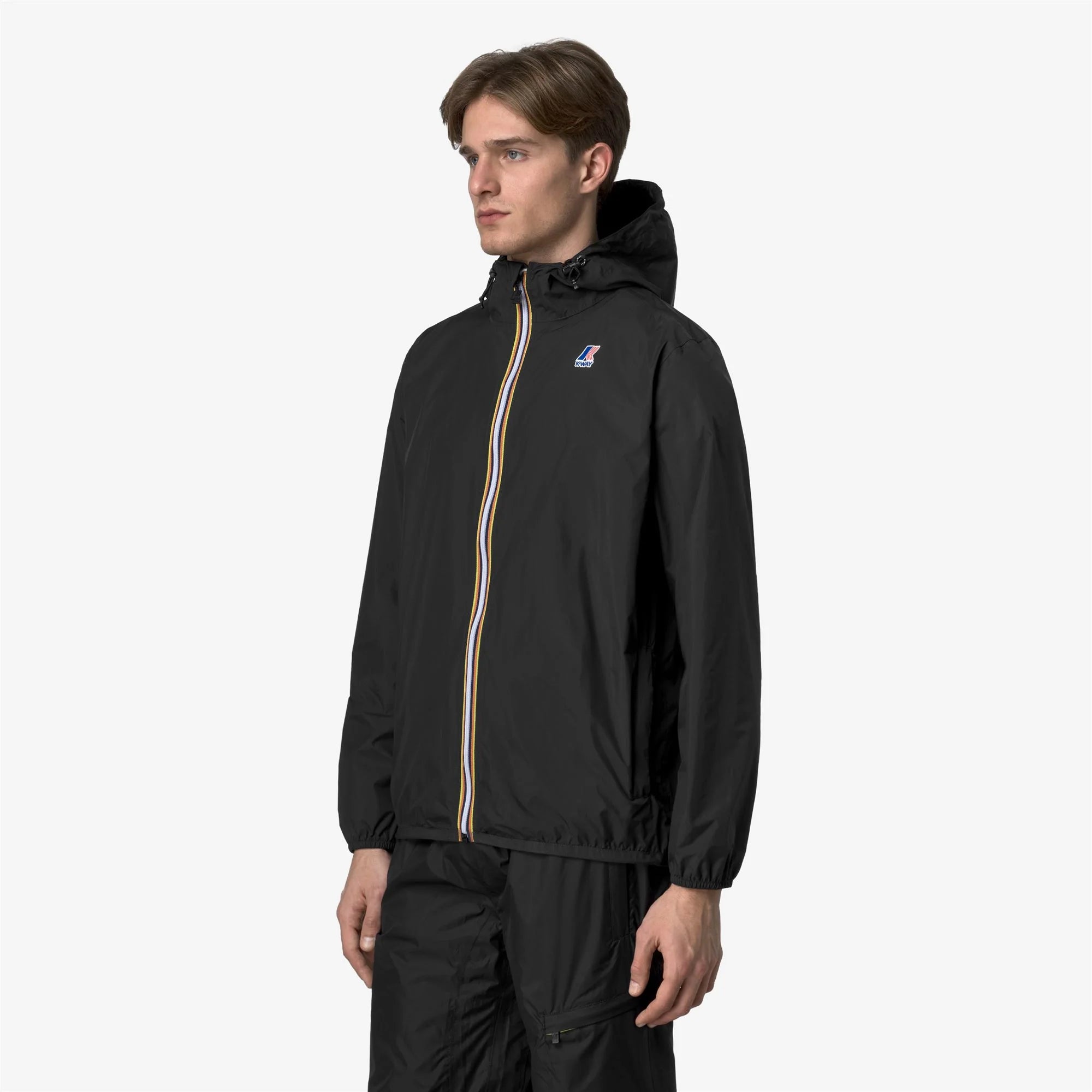 Le Vrai 4.0 Claude - Unisex Packable Full Zip Waterproof  Rain Jacket in Black Pure