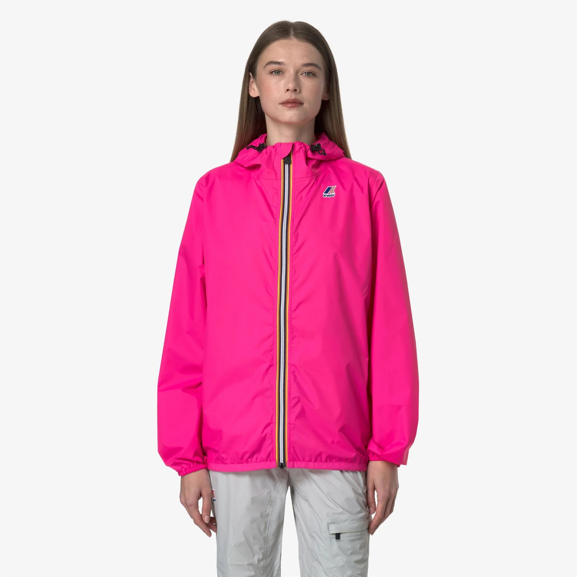 Le Vrai 4.0 Claude - Unisex Packable Full Zip Waterproof  Rain Jacket in Pink Intense