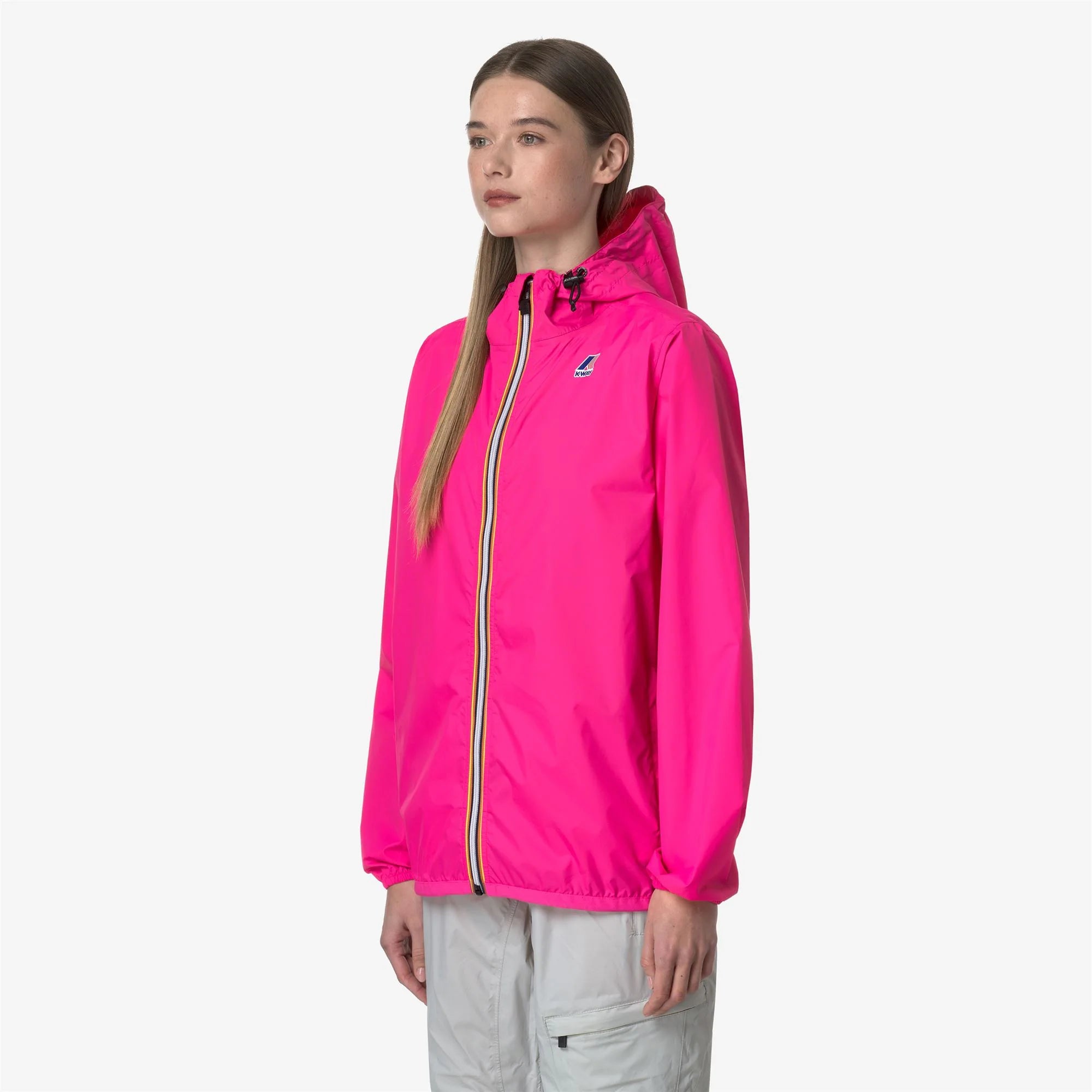 Le Vrai 4.0 Claude - Unisex Packable Full Zip Waterproof  Rain Jacket in Pink Intense