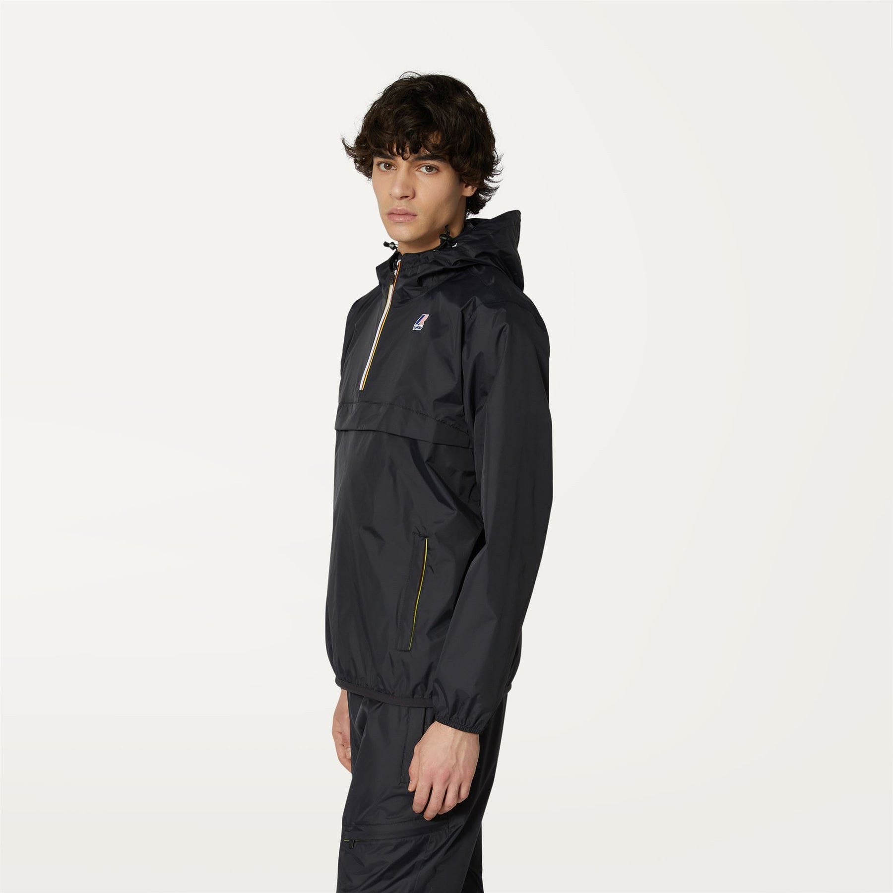 Leon - Packable Quarter Zip Rain Jacket in Black Pure