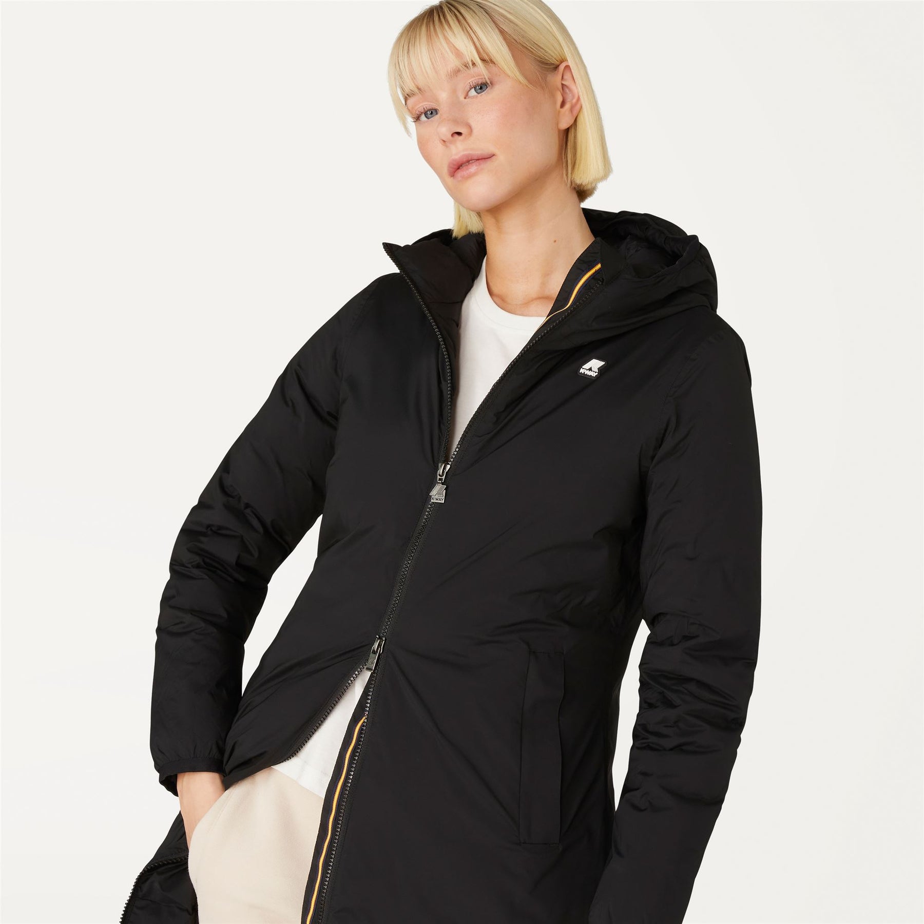 Suzanne Thermo Stretch - Women Hooded Waterproof Coat in Black Pure